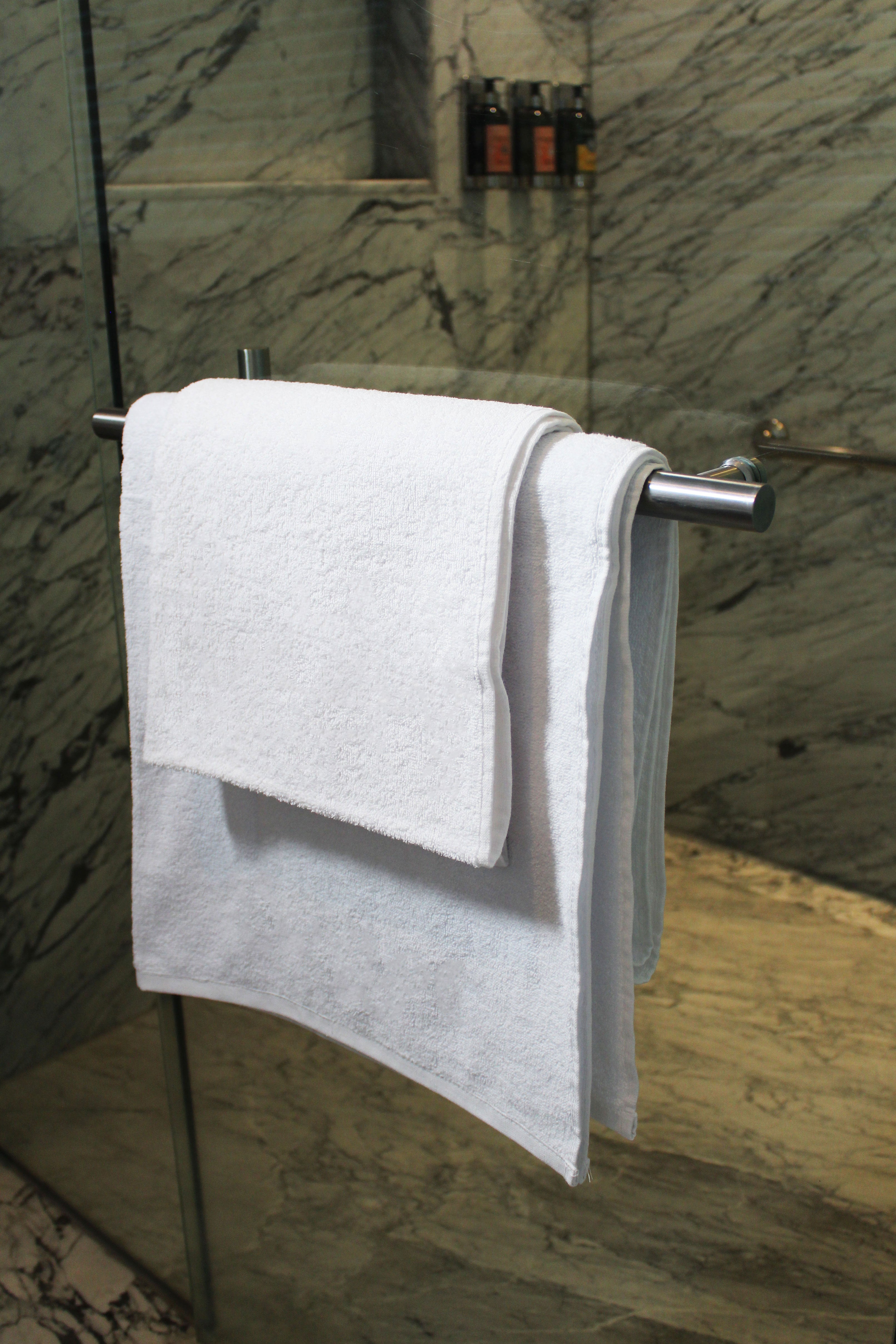 TOALLA DE MEDIO BAÑO